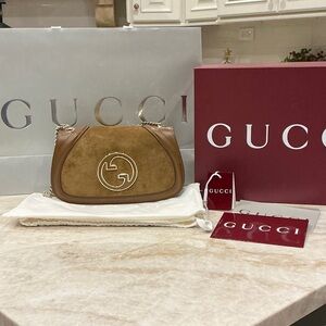 Gucci Blondie Small Shoulder Bag in Light Brown Suede - EXCELLENT condition